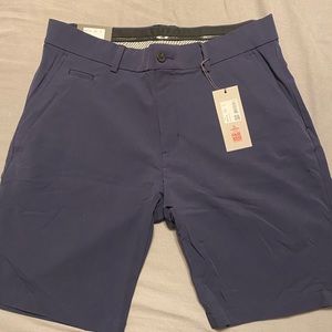 KJUS golf shorts - SIZE 34 brand new!!